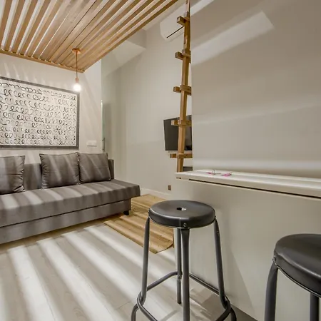 Apt con estilo - 5pax en zona Tirso-Centro E1-2