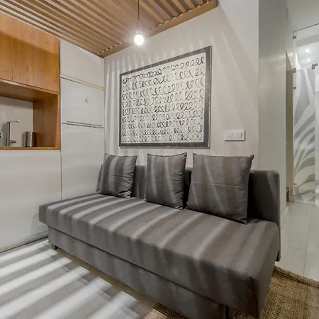 Apt Con Estilo - 5Pax En Zona Tirso-Centro E1-3